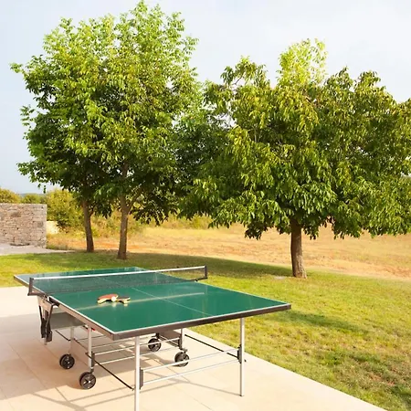 Sleeps 17 With Pool Air Con And Wifi Villa *
